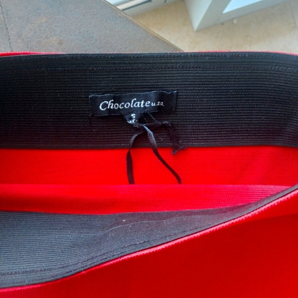 Skirt - Picture 2 of 2